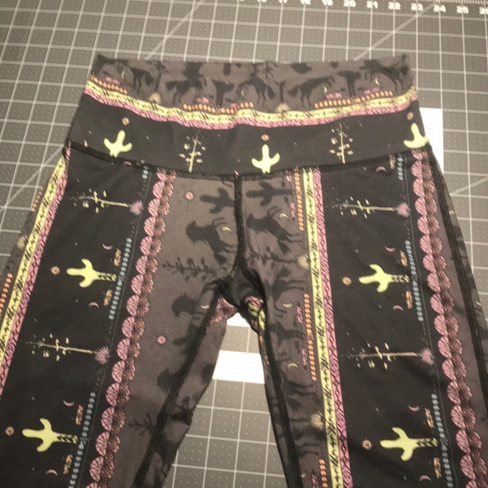 Two teekis for trading